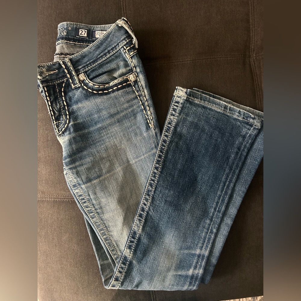 Miss Me Jeans Low Rise Slight flare